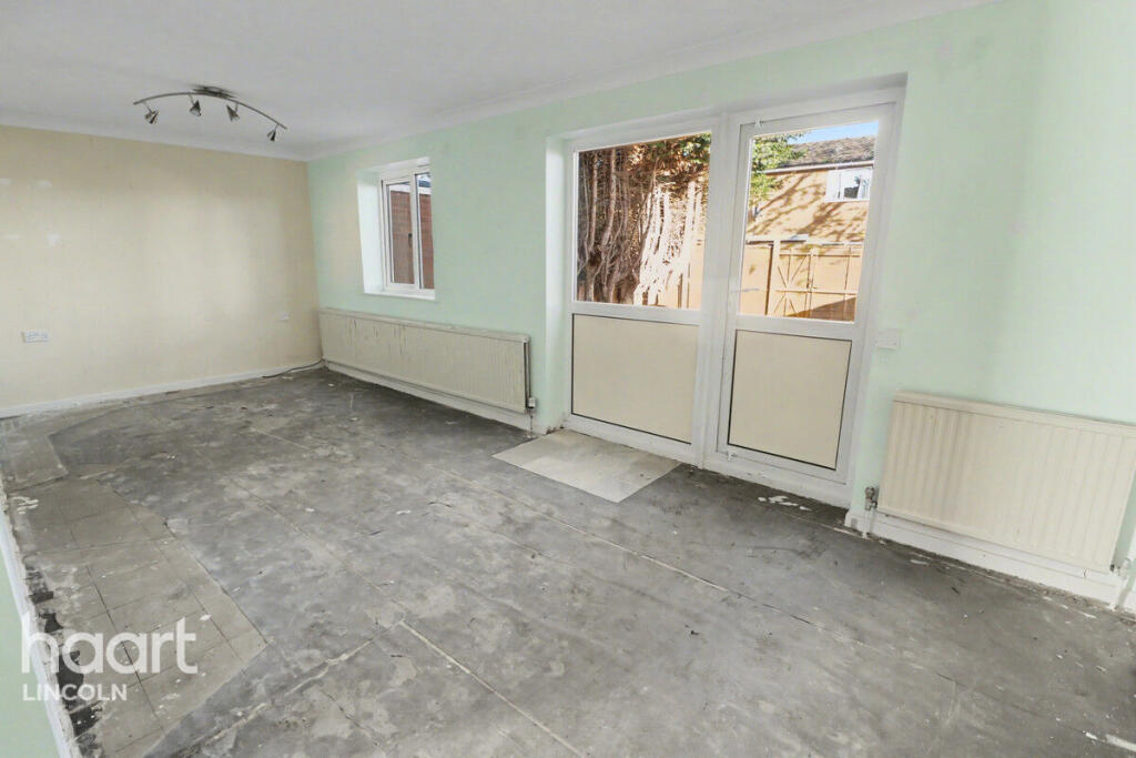 Luton Close, Lincoln photo 3