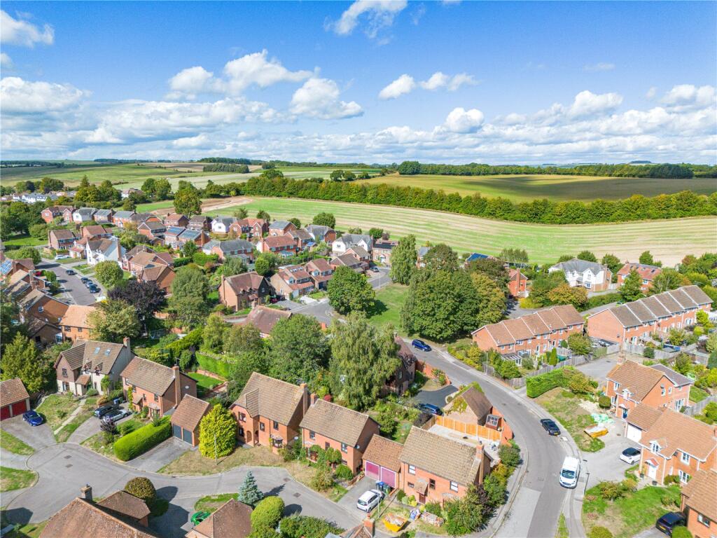 House in Manton, Preshute, Marlborough - View 3
