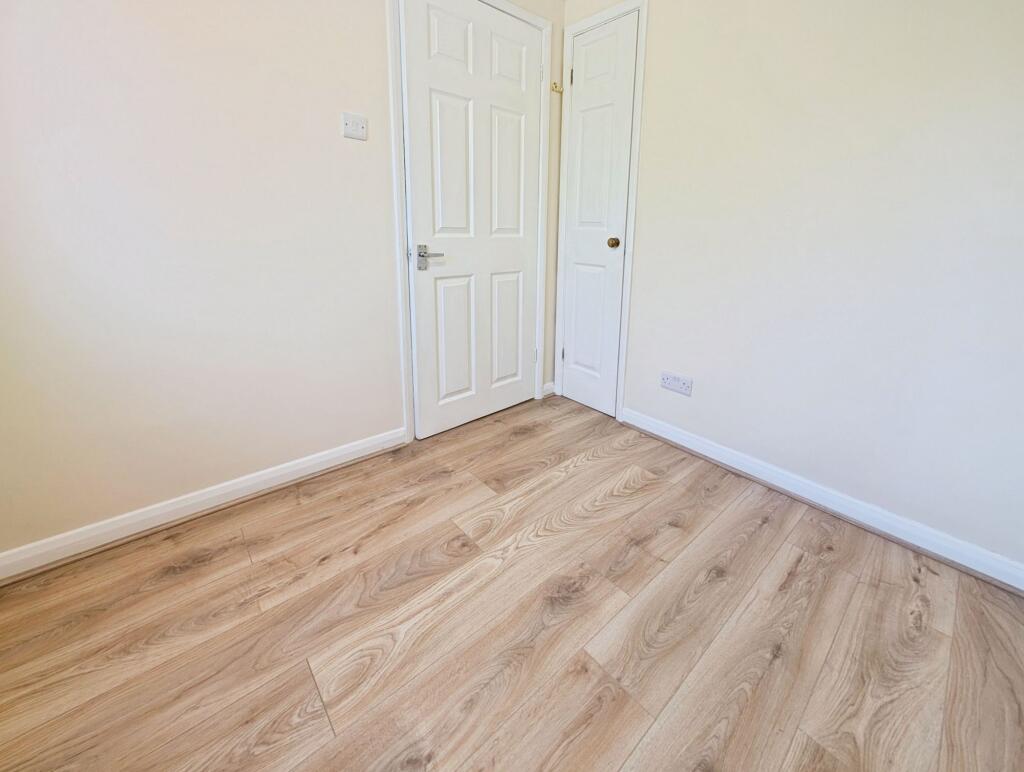 Apartment in Southampton - More