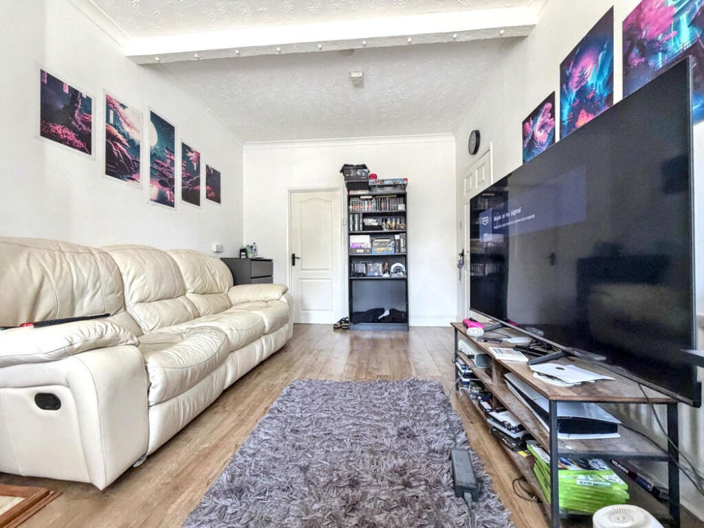 Apartment in Durham - View 2