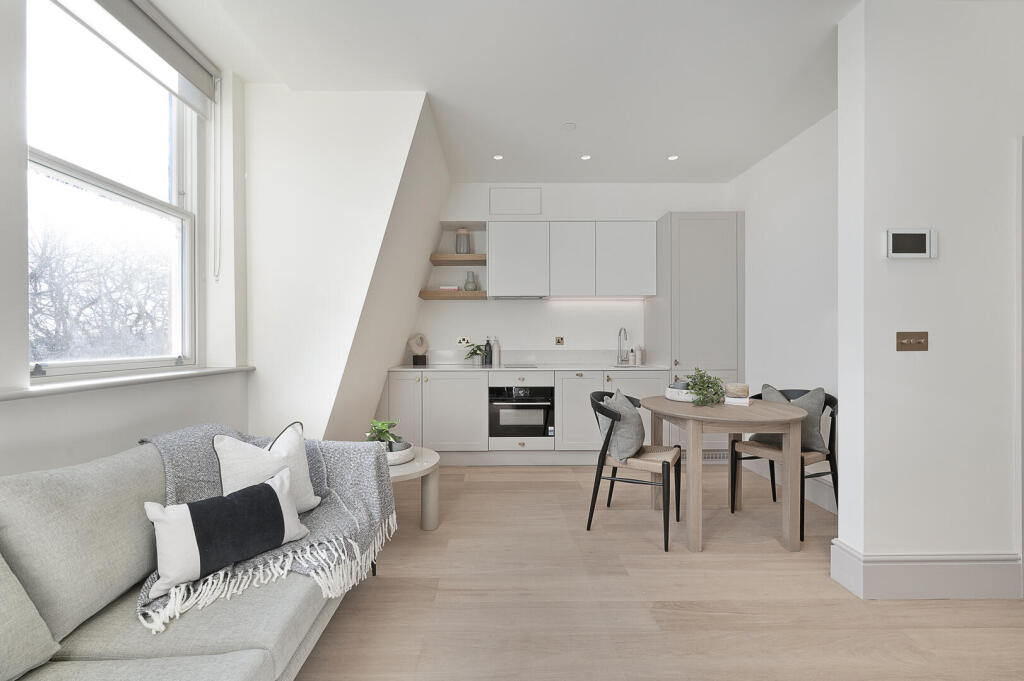 Studio flat for rent