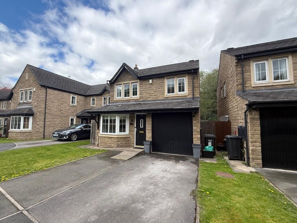 Main image of property: 10 Brookwater Close, Halifax, West Yorkshire, HX3 0QR