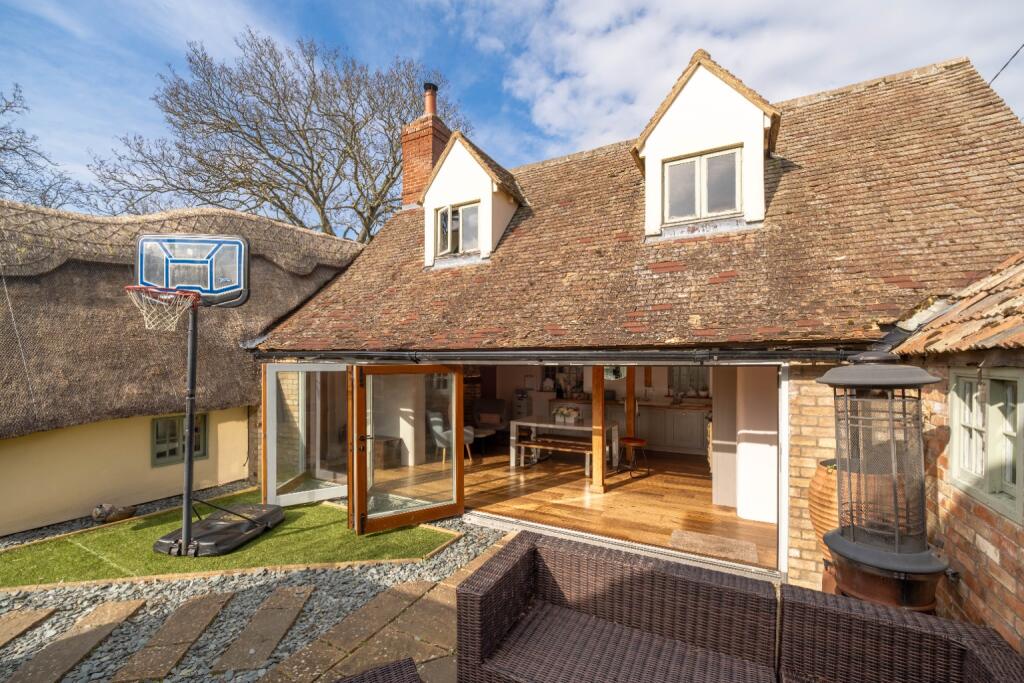 The Green, Brampton, Huntingdon, Cambridgeshire, PE28 4RD photo 4