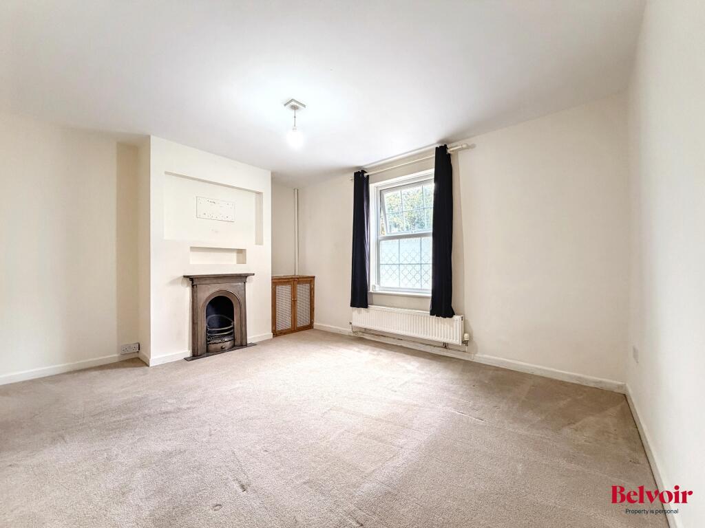 House in Cheltenham, Ewens Farm, Fairview - View 5