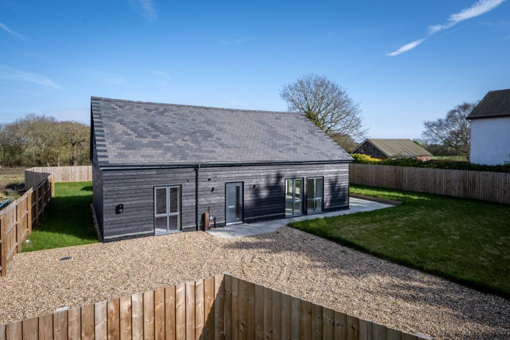 Main image of property: Thorpe Le Soken
