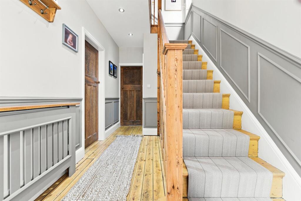House in Stockport - View 5