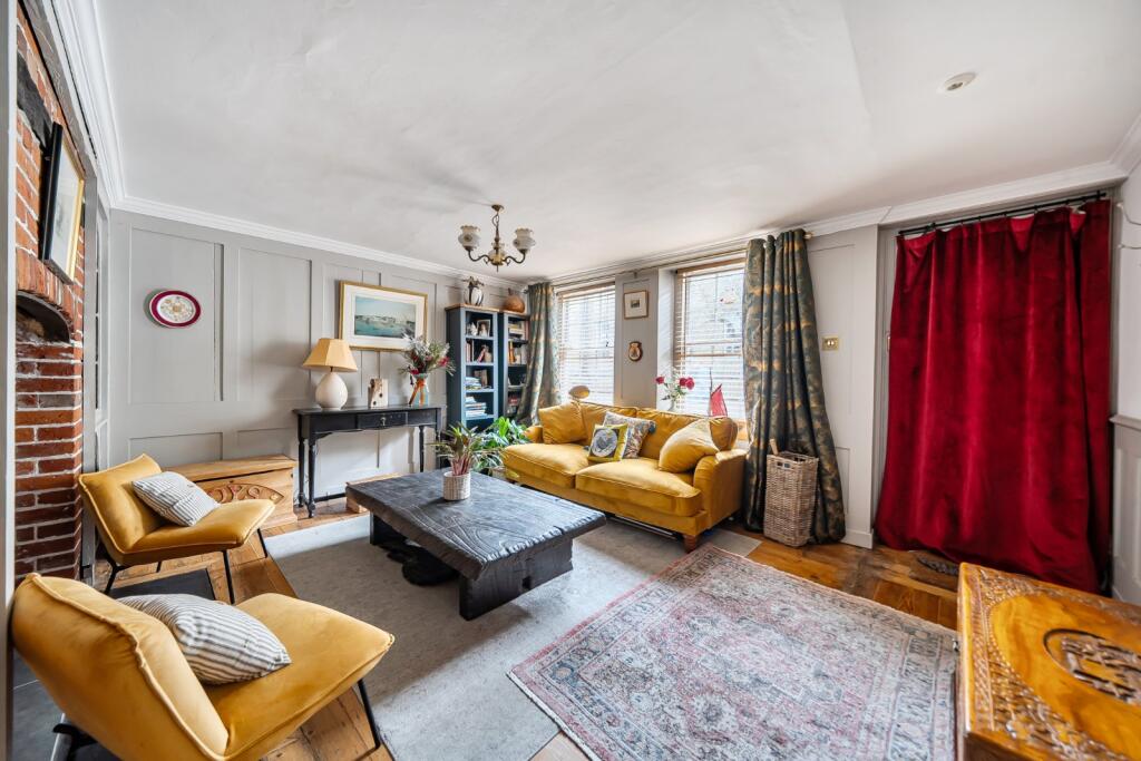 House in Portsmouth - View 2
