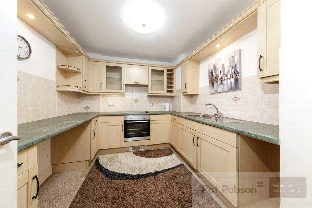 Apartment in Newcastle upon Tyne, Tyne and Wear - View 5