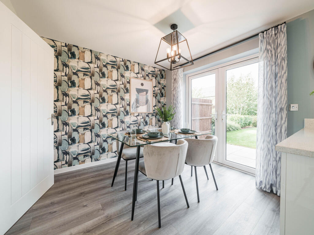 House in Babergh, Hadleigh - More
