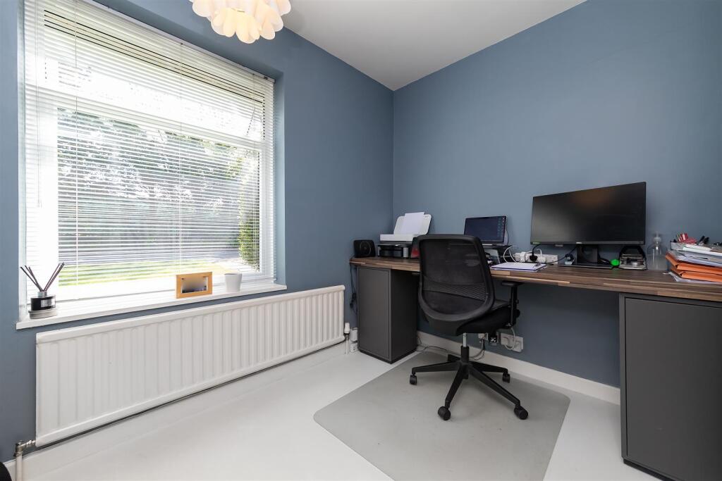 Additional image 9 of May Close, St. Albans