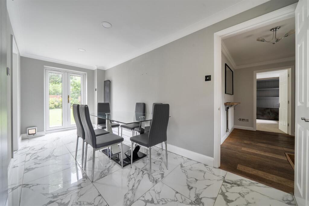 Hanoverian Way, Whiteley - View 4