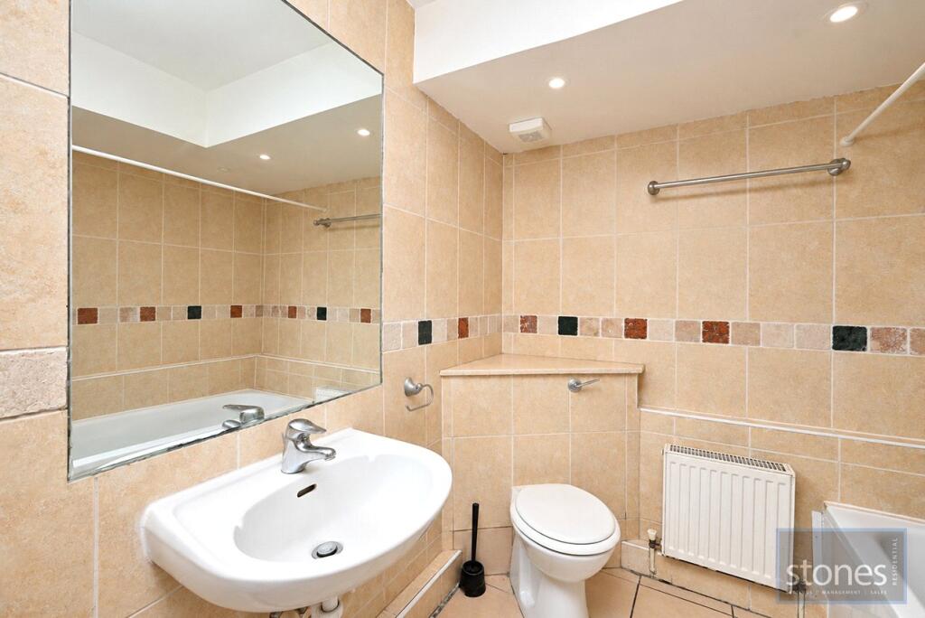Apartment in London - View 5