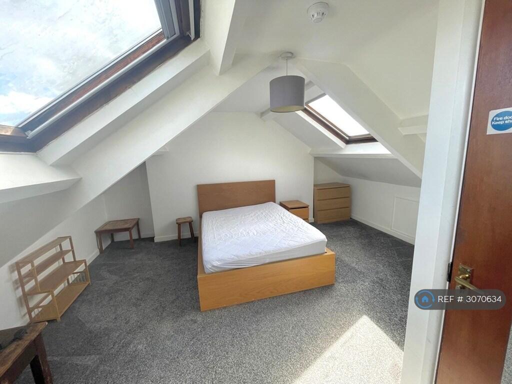 House in Plymouth - More