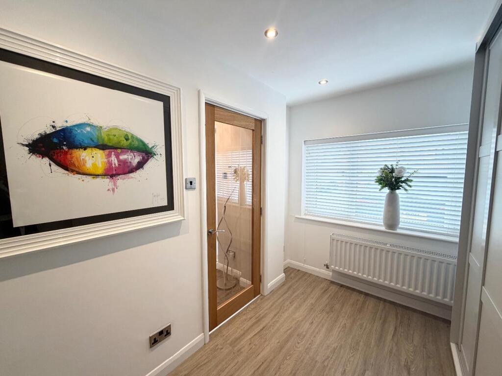 House in Ingleby Barwick, Round Hill, Low Leven - View 5