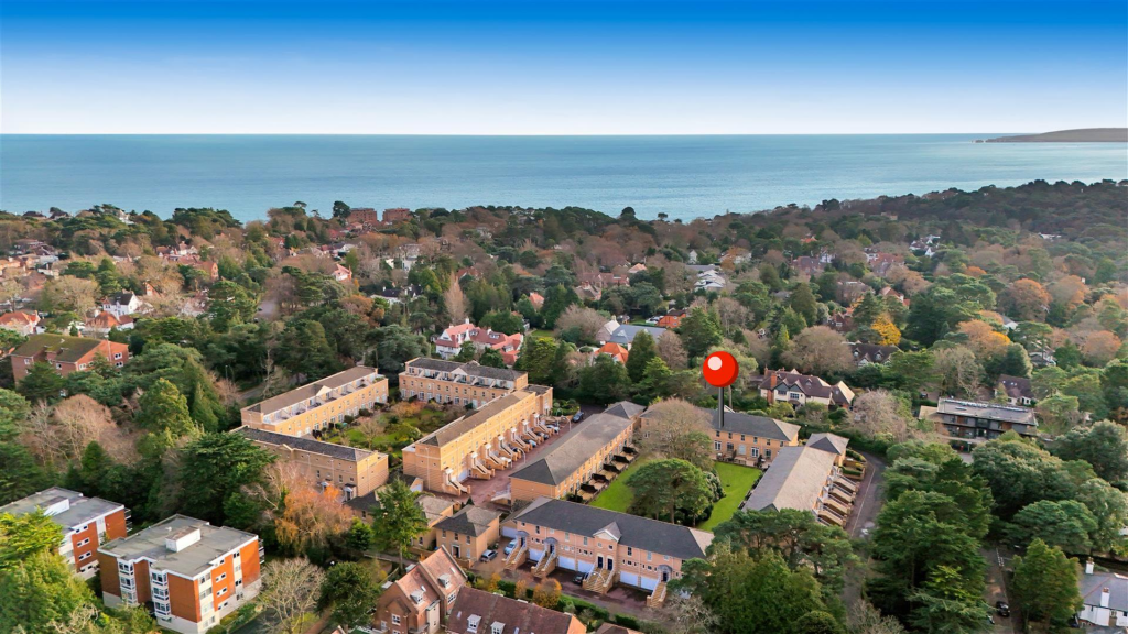 The Avenue, Branksome Park – pohled 2