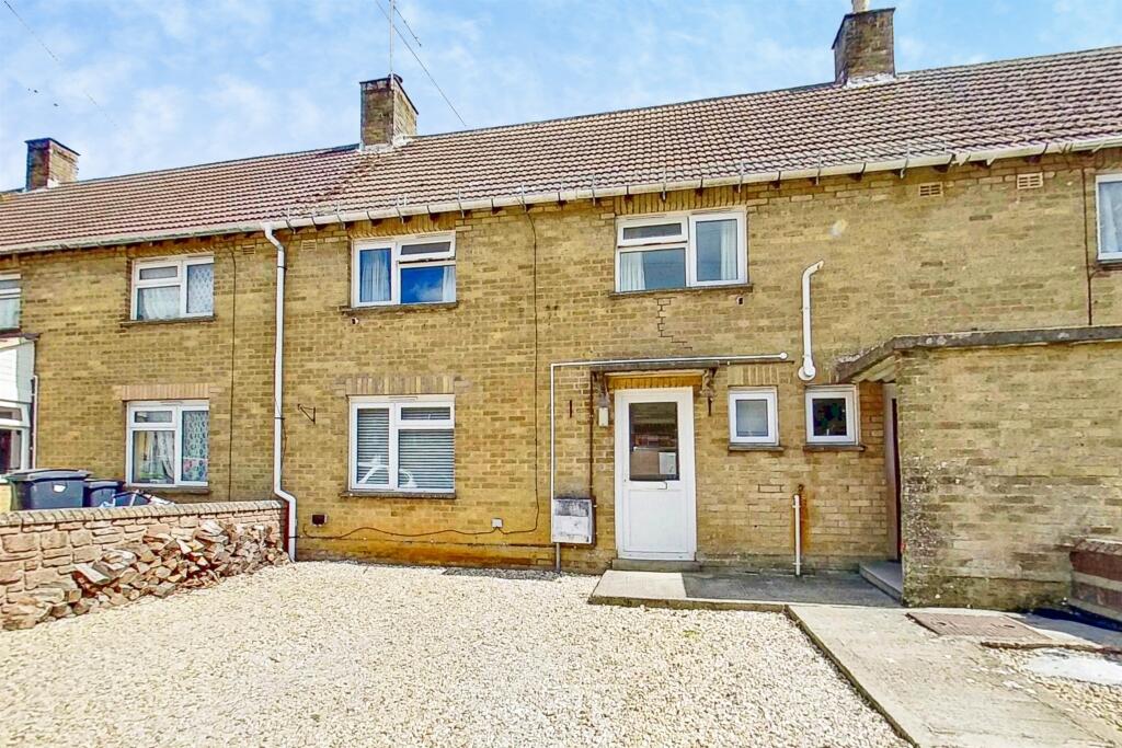Main image of property: Queensfield, Fairford