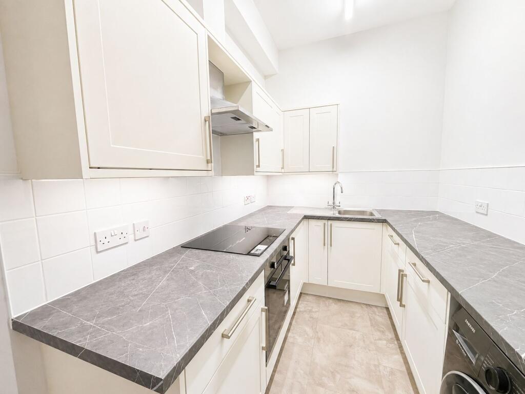 Weavers Lane, Cullingworth, Bradford photo 5