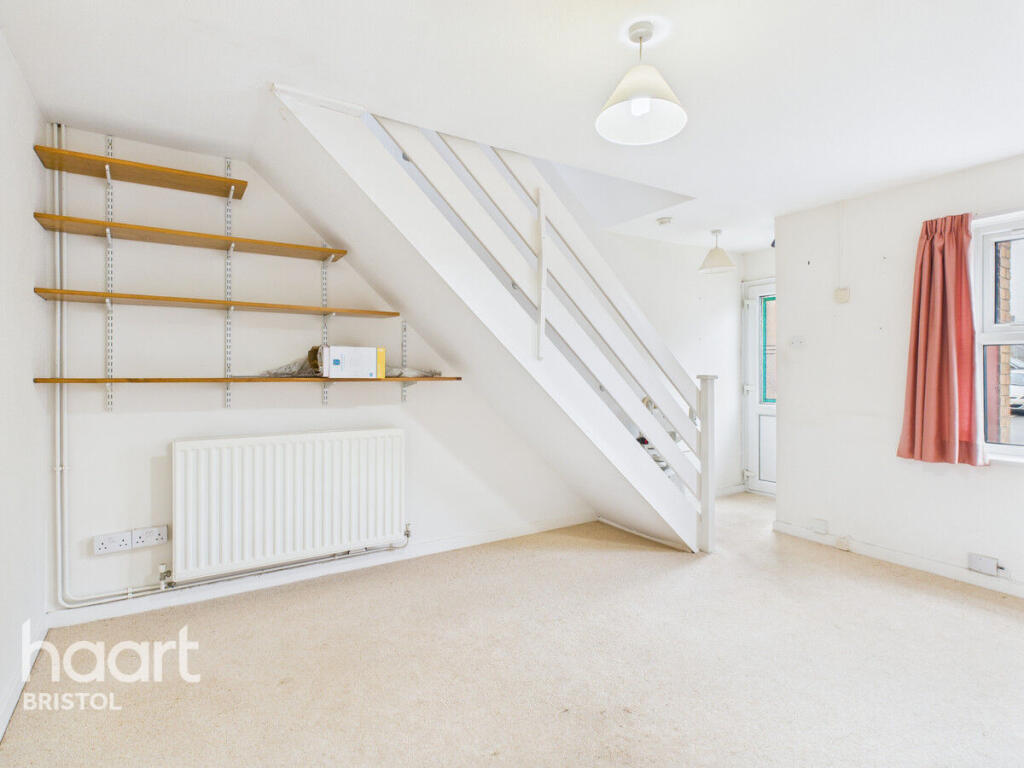 Alderdown Close, Bristol photo 2