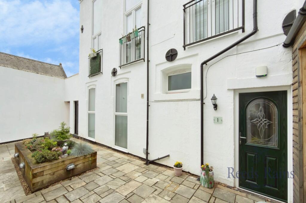 Main image of property: New Lane, Selby, North Yorkshire, YO8