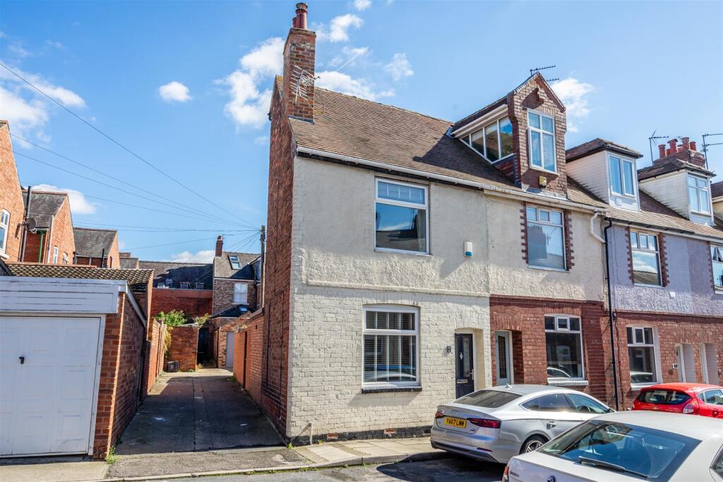 Main image of property: Montague Street, South Bank, York, YO23 1JB