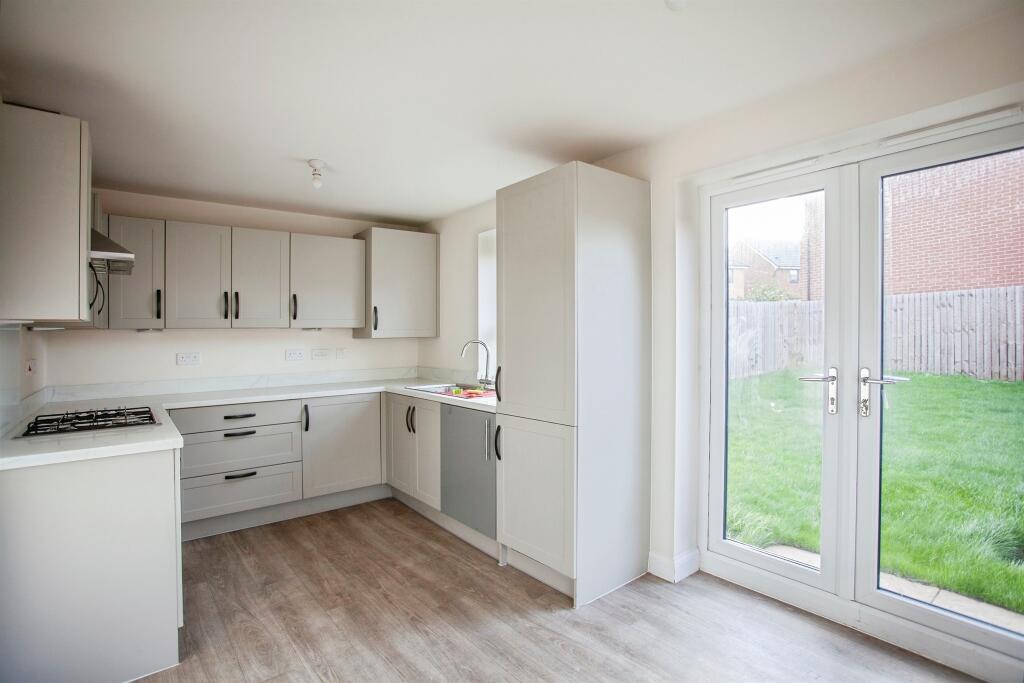 Rotherfields, Waverley, Rotherham photo 4