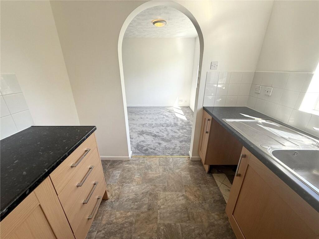 Euston Grove, Ringwood, BH24 photo 5