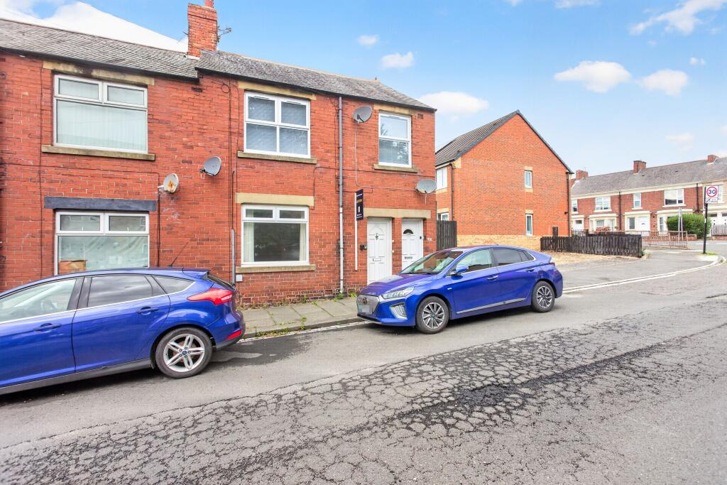 Apartment in Newcastle upon Tyne - View 2