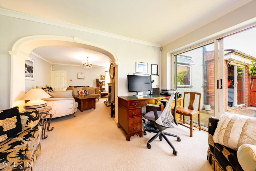 Stevenson Road, Tamworth, Staffordshire, B79 - More