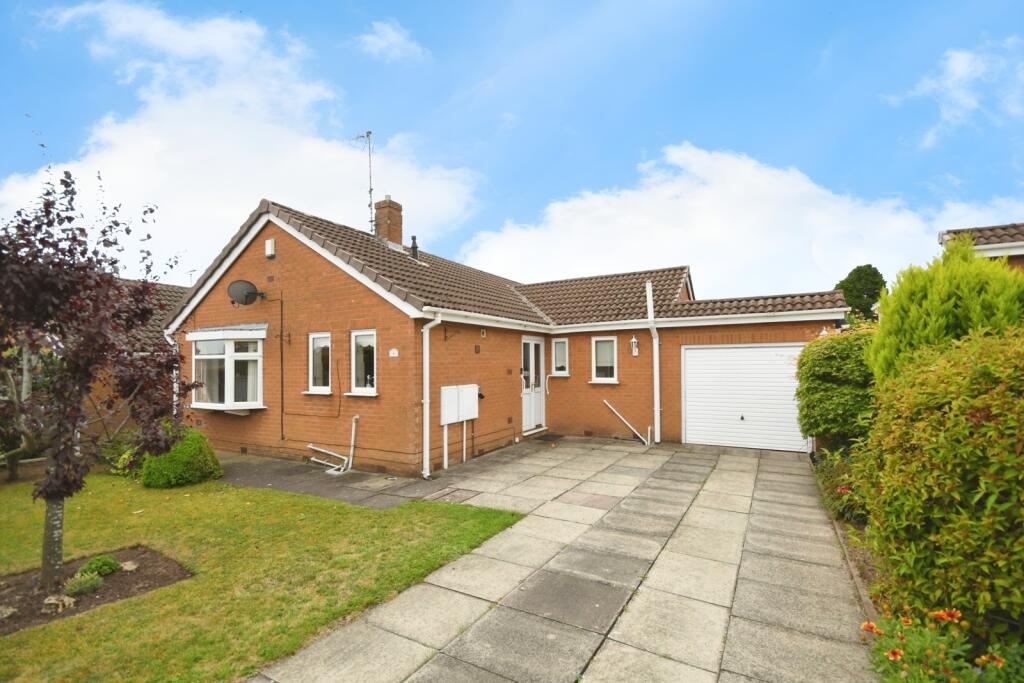 Main image of property: Hawksworth Avenue, Forest Town, Mansfield, Nottinghamshire, NG19
