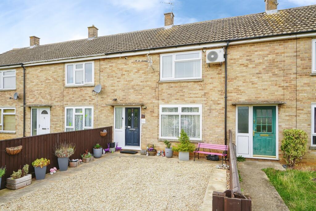 House in Cherwell, Bicester - More