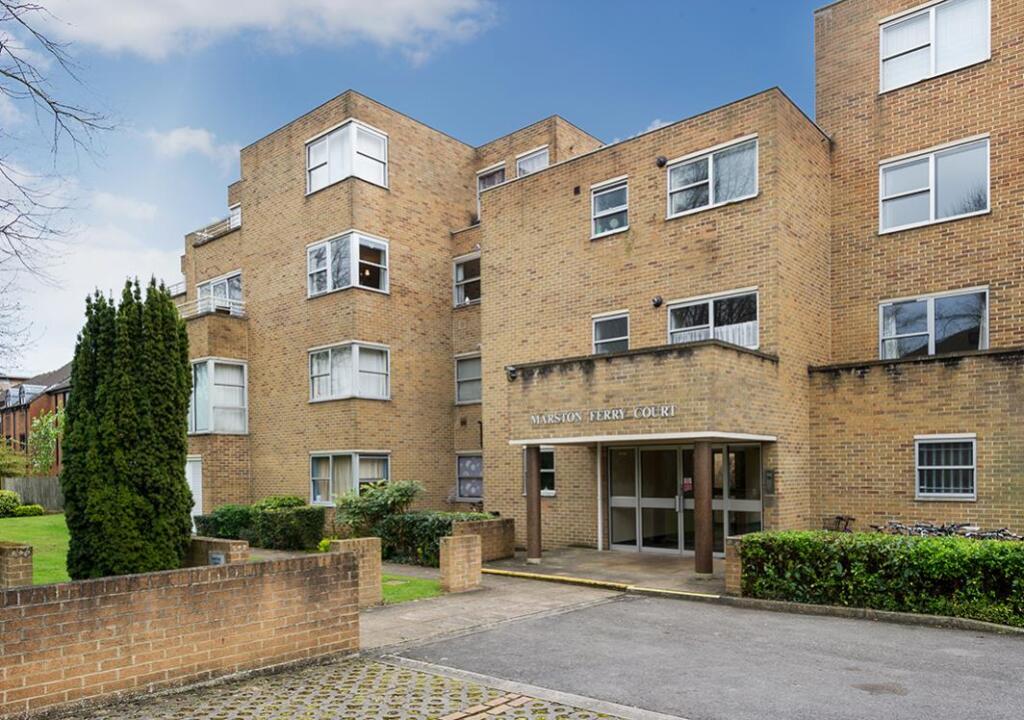 Apartment in Oxford - More