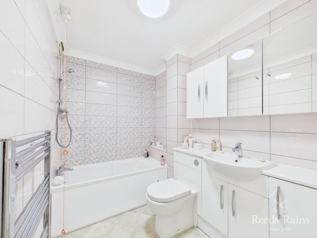 Apartment in York - View 5