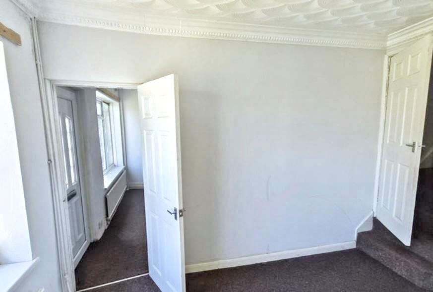 House in Doncaster, South Yorkshire - View 4