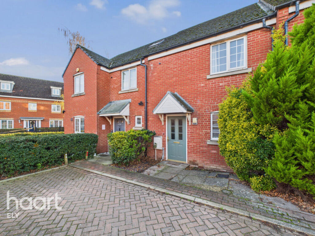2-bed terraced on Gadwall Way, Soham, £110,000