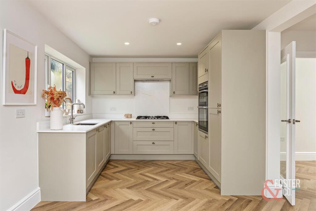 Goldstone Way, Hove photo 5
