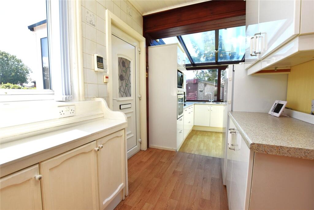 House in Leeds, Barwick in Elmet and Scholes - View 5