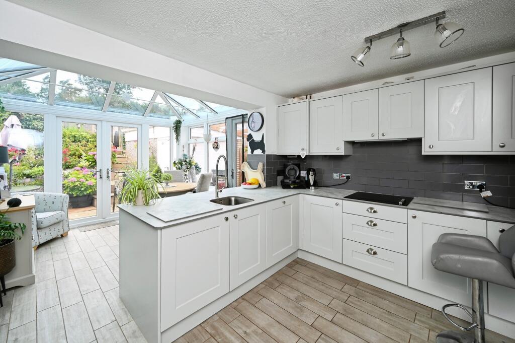 Mercia Court, Sutton-in-Ashfield, NG17 photo 2