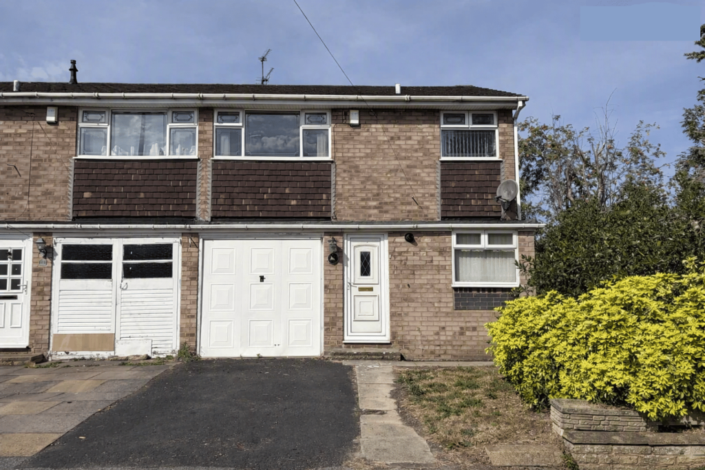 Main image of property: Flinkford Close, Walsall, WS5