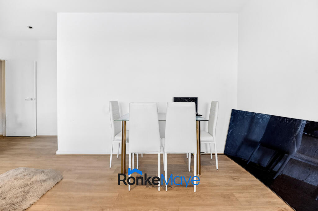 Apartment in Croydon - View 4
