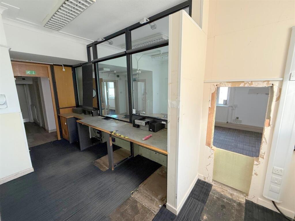 Additional image 5 of Lloyds Bank House, Stratford Road, Alcester B49 5AU