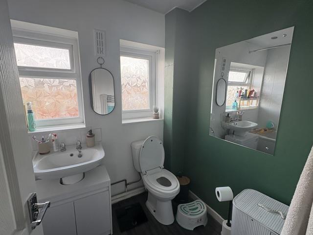 House in Hull, Kingston upon Hull - View 4
