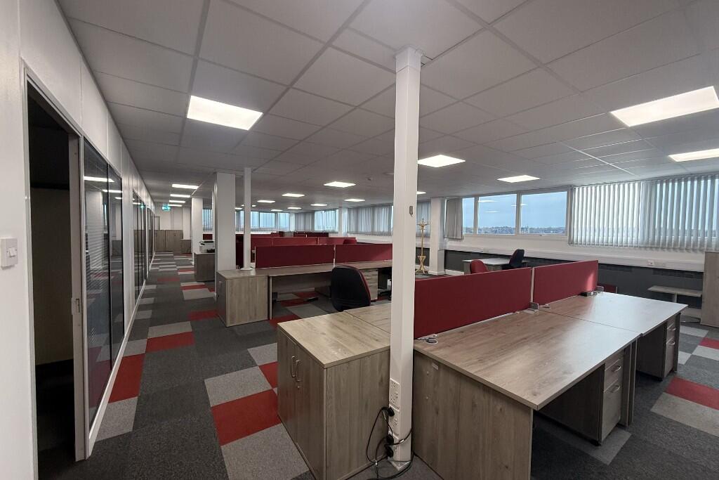 Main image of property: Well Presented large office space within the popular Pera Business Park, Melton Mowbray LE13 0PB