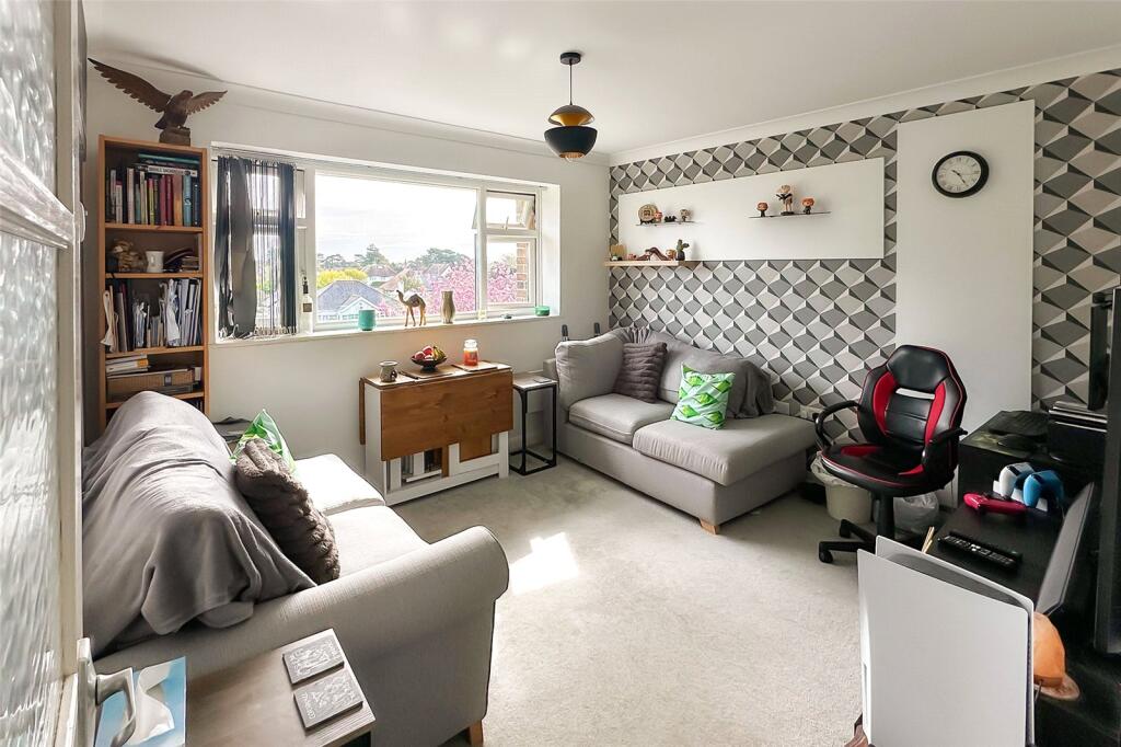 Apartment in Arun, Rustington - View 4