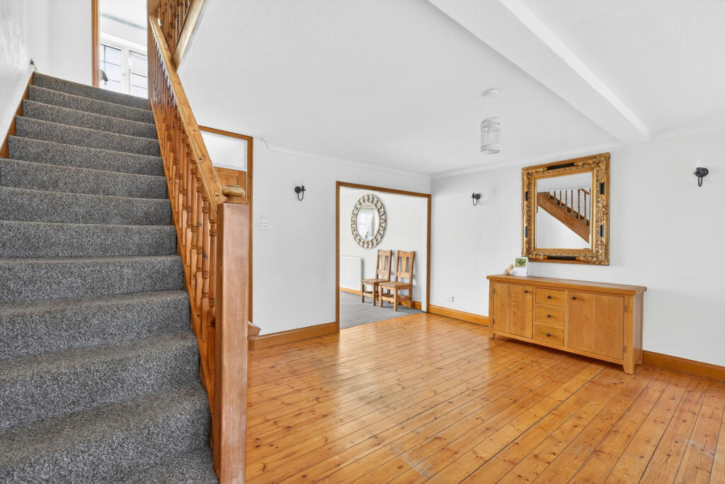 Station Road, Essex – pohled 5