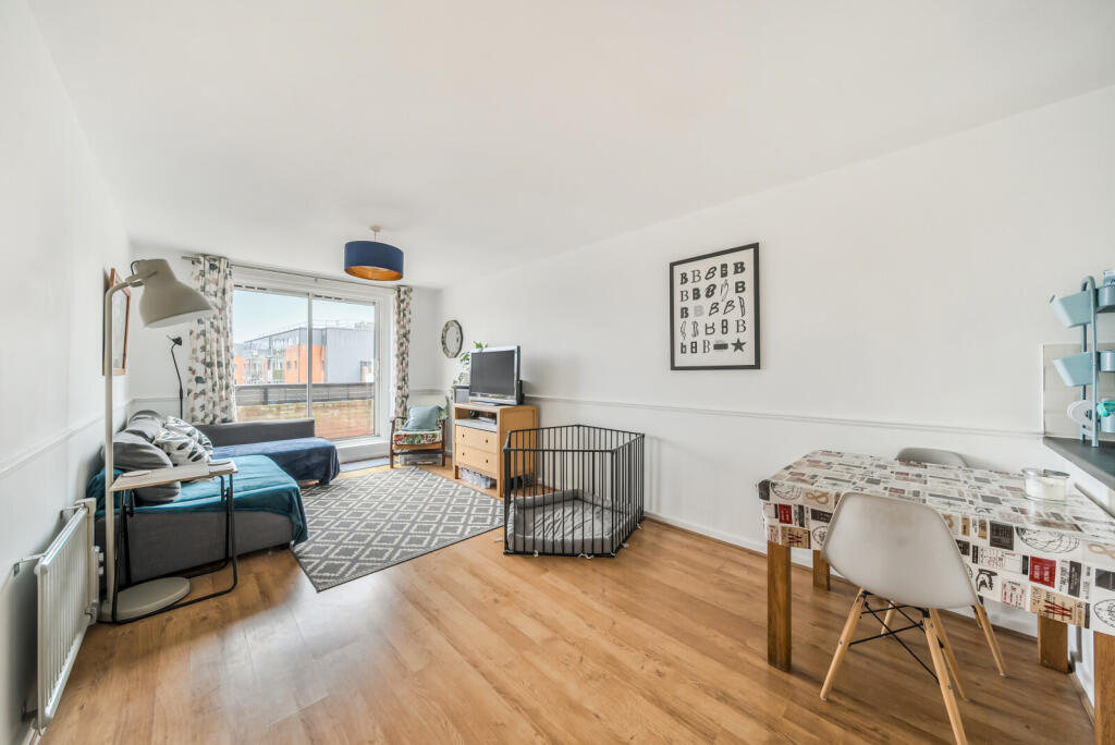 Main image of property: Ewell Road, Surbiton, KT6