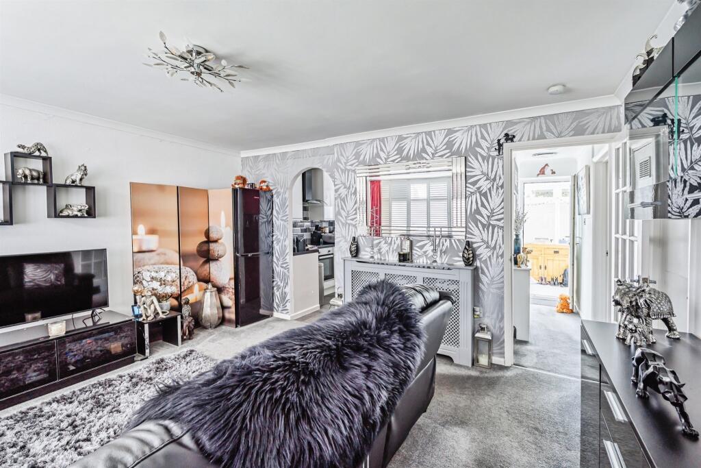 House in Brighton - View 4
