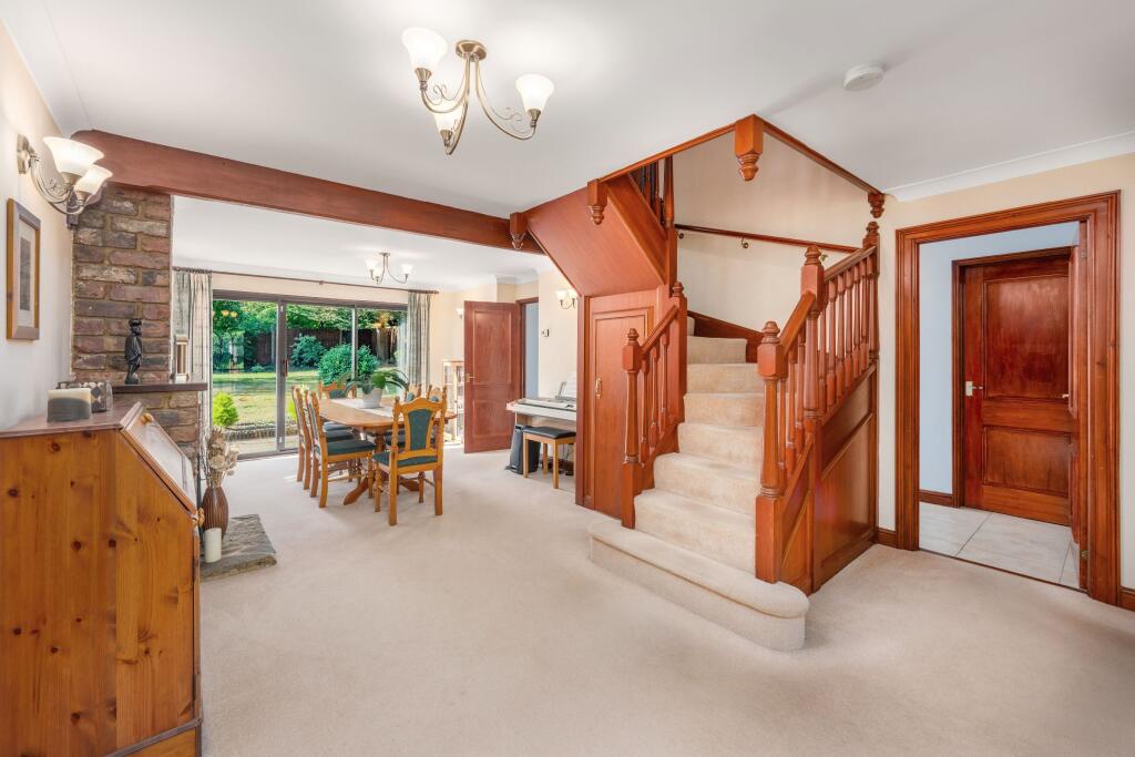 House in Reading, Wokingham Without - More
