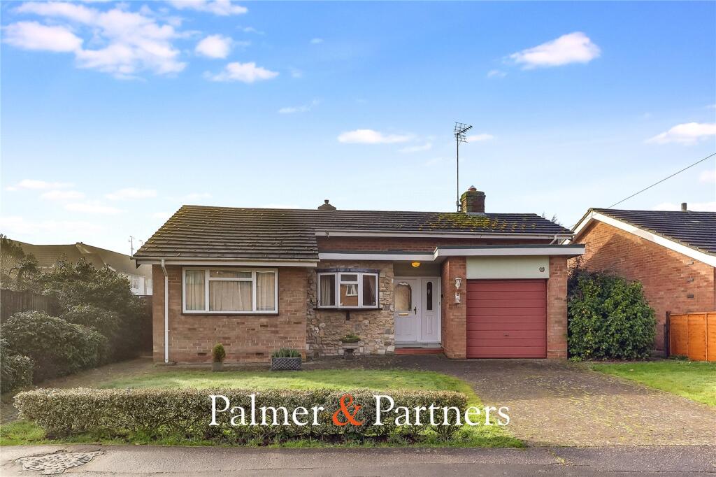 3-bed house on Timsons Lane, Springfield, Chelmsford, Essex, CM2, £475,000
