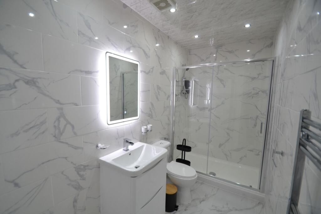 1 bedroom house share for rent