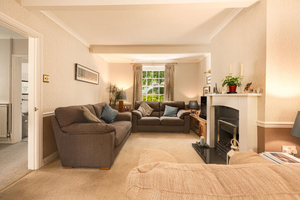 House in Cardiff, Rhiwbina - View 4